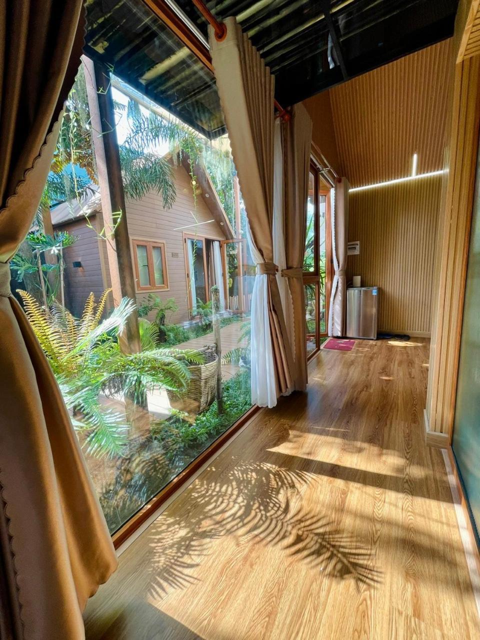 Lá Homestay 2 Long Xuyên Exterior foto